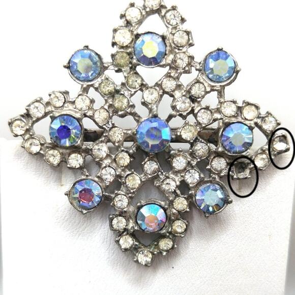 Vintage Blue AB Rhinestone Brooch, Pot Metal Base, 1940s, 2 Inches - Picture 8 of 8